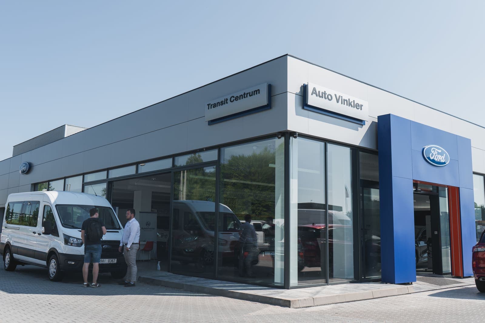 Showroom Ford a Transit Centrum Auto Vinkler